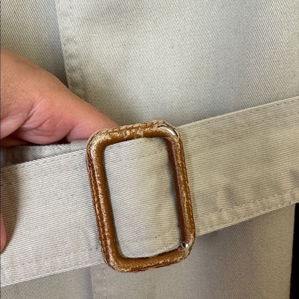 Christian Dior vintage Beige Trench Coat sz L - Picture 5 of 14